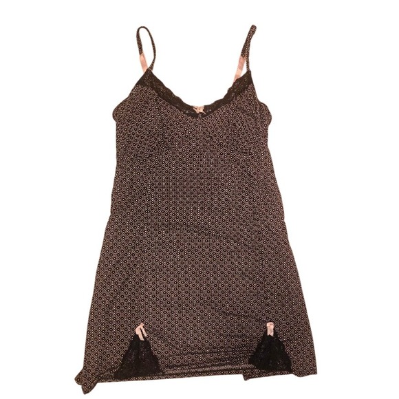 Marilyn Monroe Other - Marilyn Monroe Black White Geometric Lace Trim Chemise Nightgown 2X Pink Bows